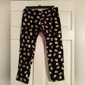 Skull Capri Leggings